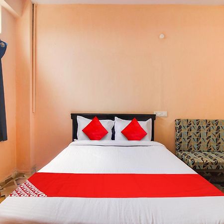 Hotel O R.J.International Pedda Ambarpet Exteriér fotografie
