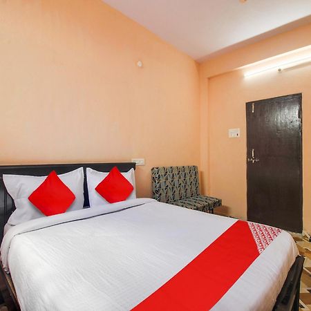 Hotel O R.J.International Pedda Ambarpet Exteriér fotografie